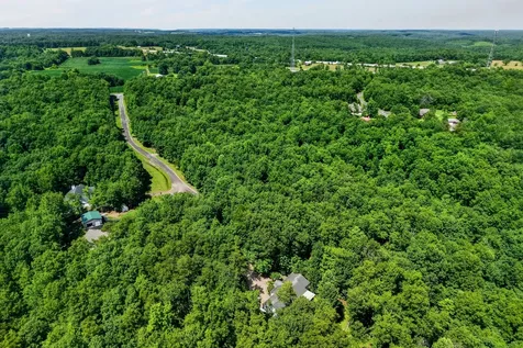 45 Point Place Monterey TN 38574