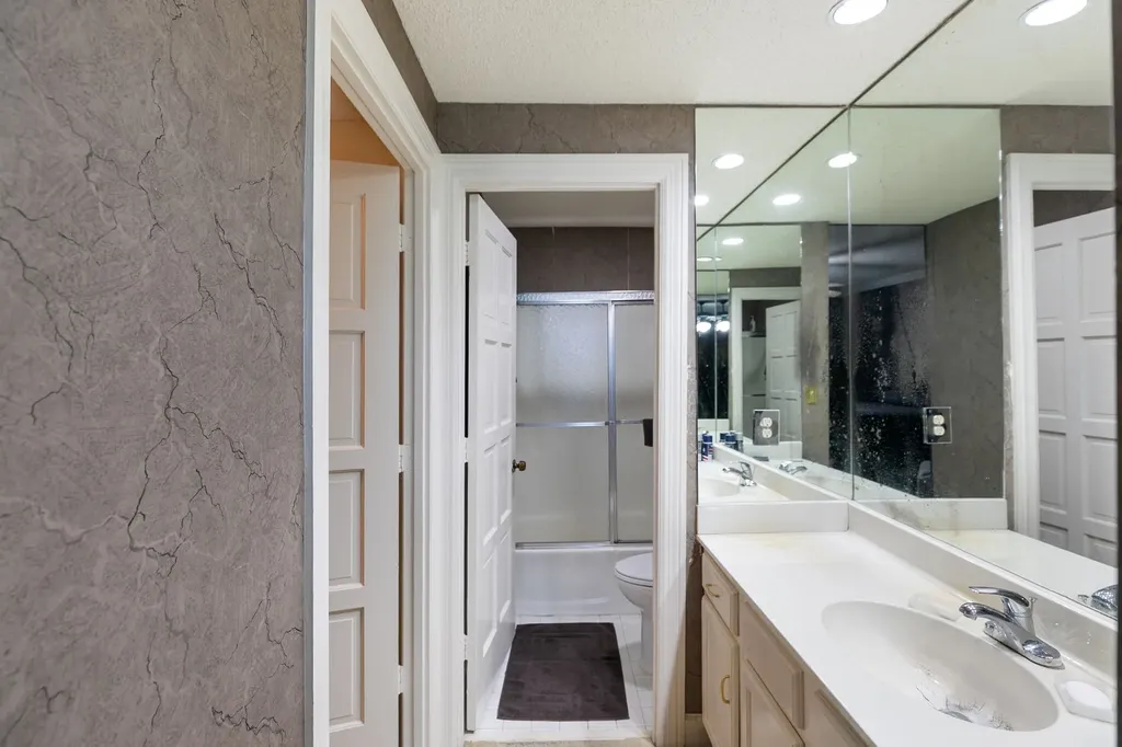 157 Harpeth Trace Summit Nashville TN 37221