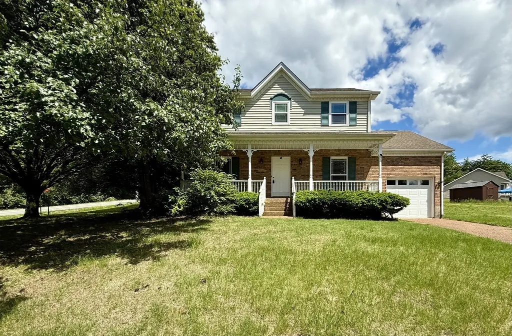5801 Labrador Lane Antioch TN 37013