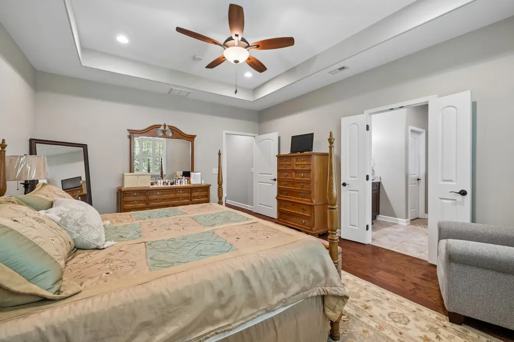 5150 Myra Drive Hermitage TN 37076