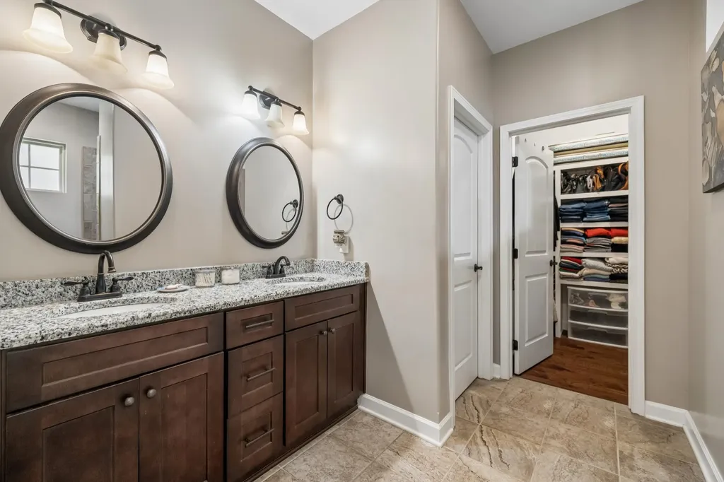 5150 Myra Drive Hermitage TN 37076