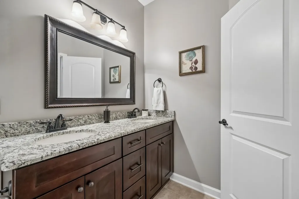 5150 Myra Drive Hermitage TN 37076