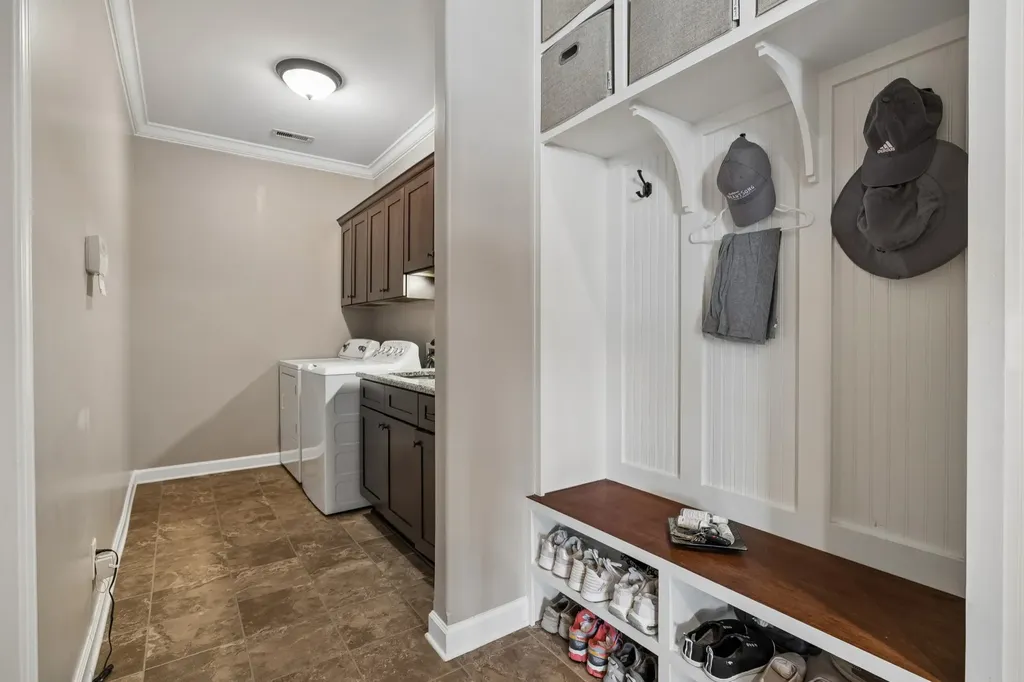 5150 Myra Drive Hermitage TN 37076