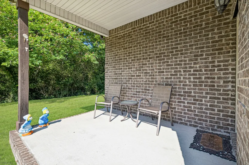 5150 Myra Drive Hermitage TN 37076