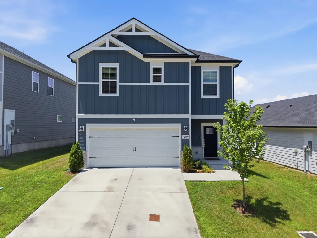 1704 Flora Grove Hermitage TN 37076