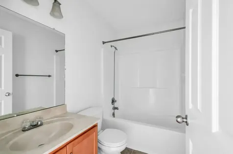 609 S Cavalcade Circle Oak Grove KY 42262