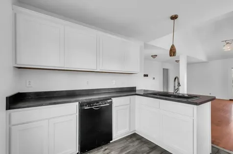 609 S Cavalcade Circle Oak Grove KY 42262