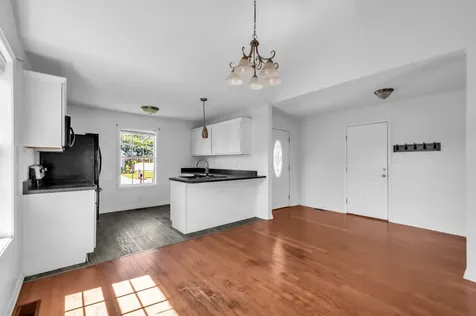 609 S Cavalcade Circle Oak Grove KY 42262