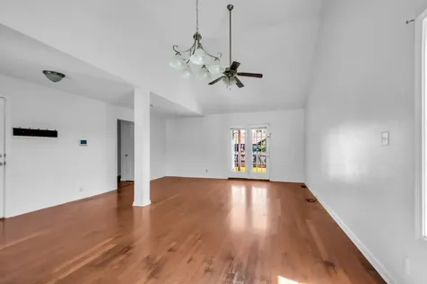 609 S Cavalcade Circle Oak Grove KY 42262