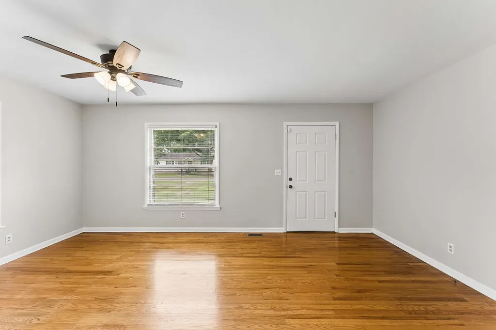 900 Velma Lane Murfreesboro TN 37129