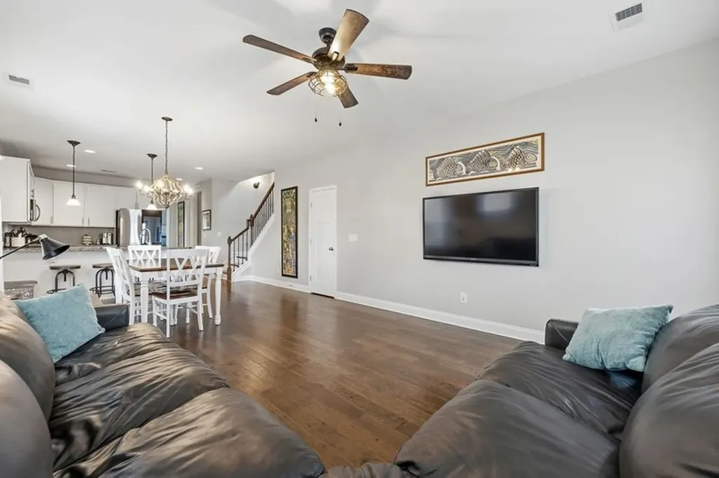 306 Telavera Drive White House TN 37188