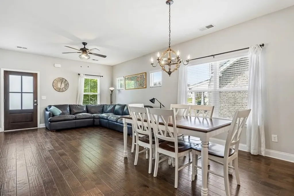 306 Telavera Drive White House TN 37188