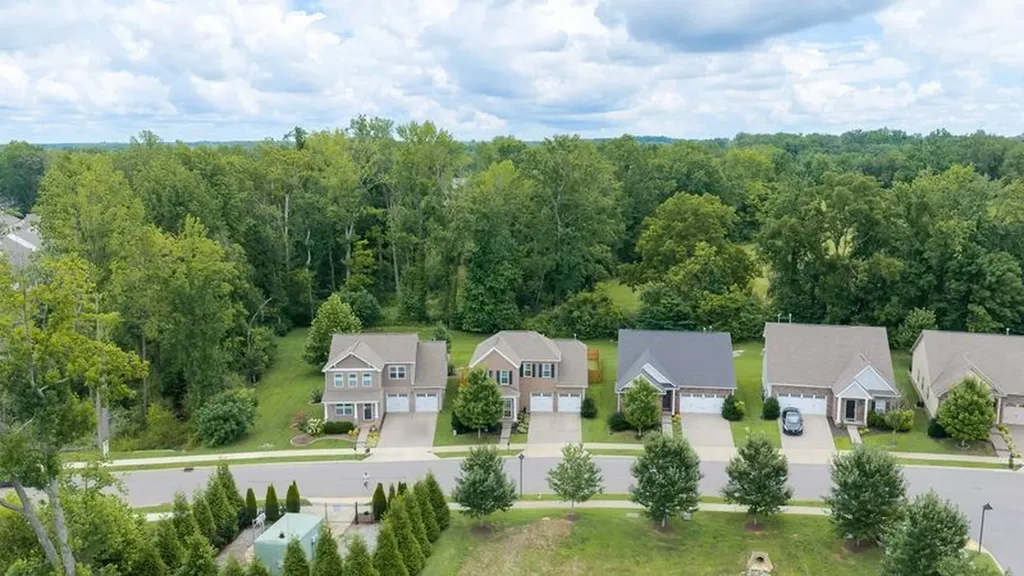 306 Telavera Drive White House TN 37188