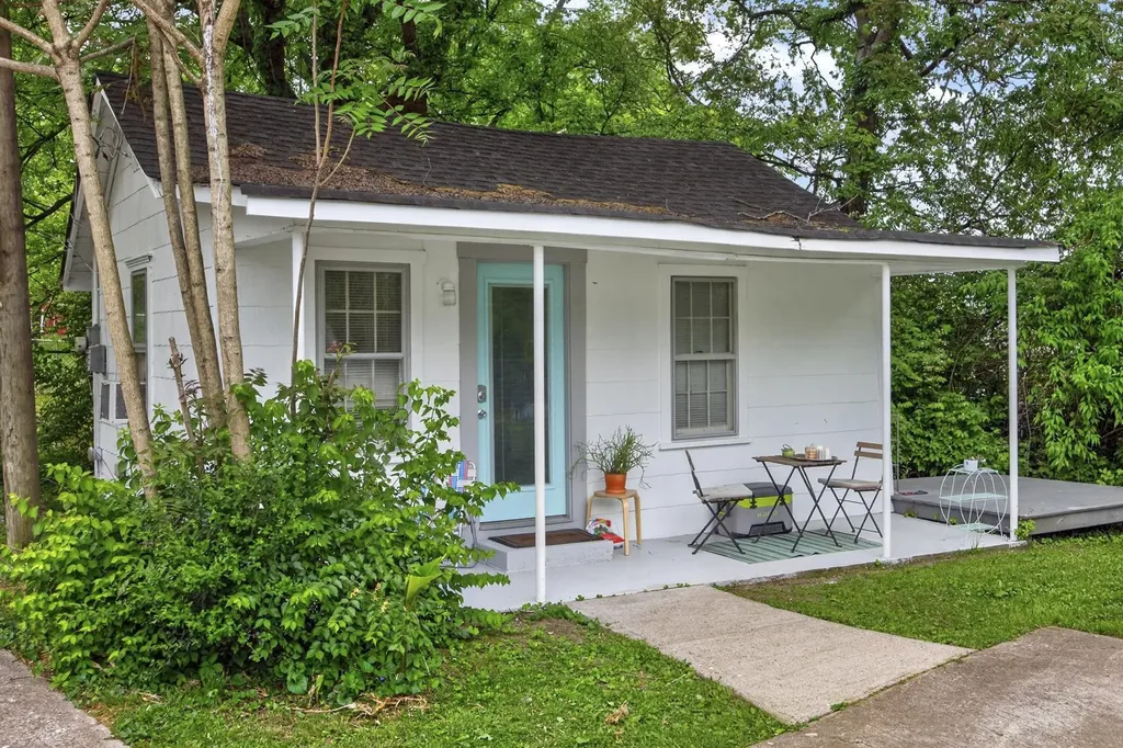 240 Lanier Drive Madison TN 37115