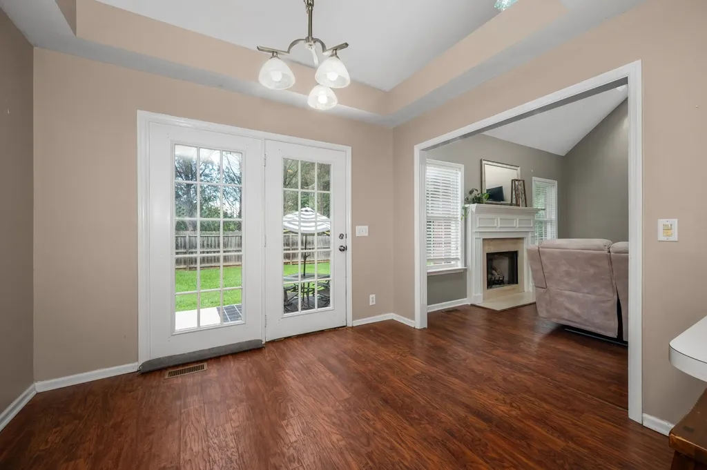 215 Black Bear Trail Murfreesboro TN 37127