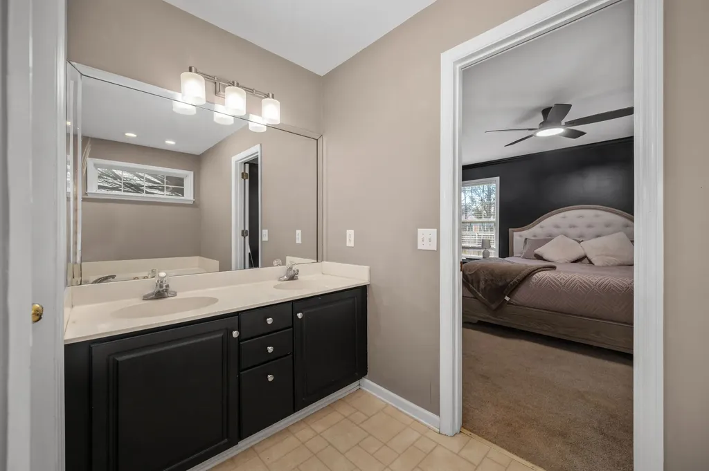 215 Black Bear Trail Murfreesboro TN 37127