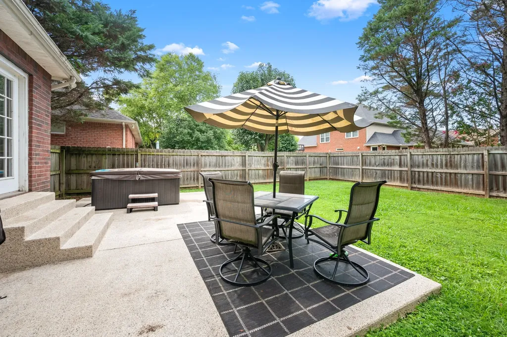 215 Black Bear Trail Murfreesboro TN 37127