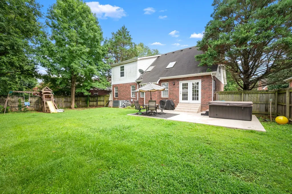215 Black Bear Trail Murfreesboro TN 37127