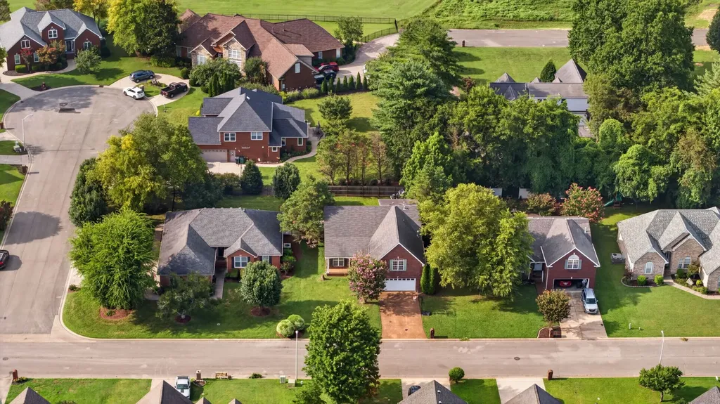 215 Black Bear Trail Murfreesboro TN 37127