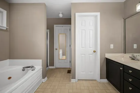 215 Black Bear Trail Murfreesboro TN 37127