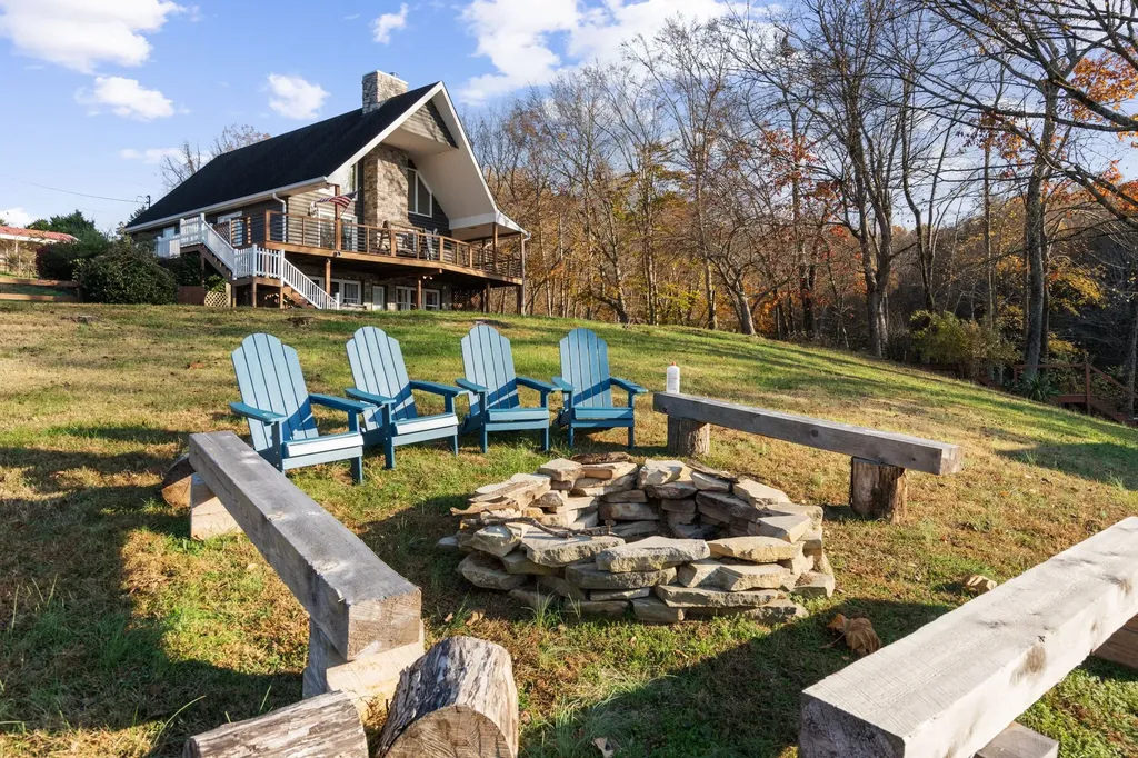 3721 S Hyde Road Springfield TN 37172