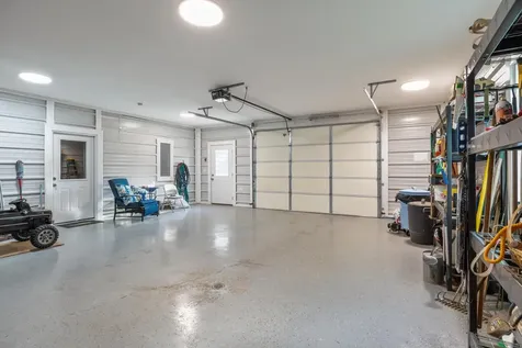 8754 Old State Route 1 New Johnsonville TN 37134