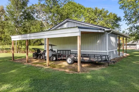 8754 Old State Route 1 New Johnsonville TN 37134