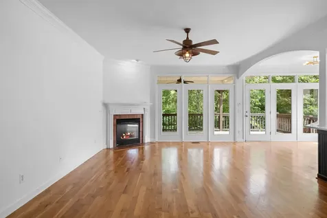 4848 Peninsula Pointe Drive Hermitage TN 37076