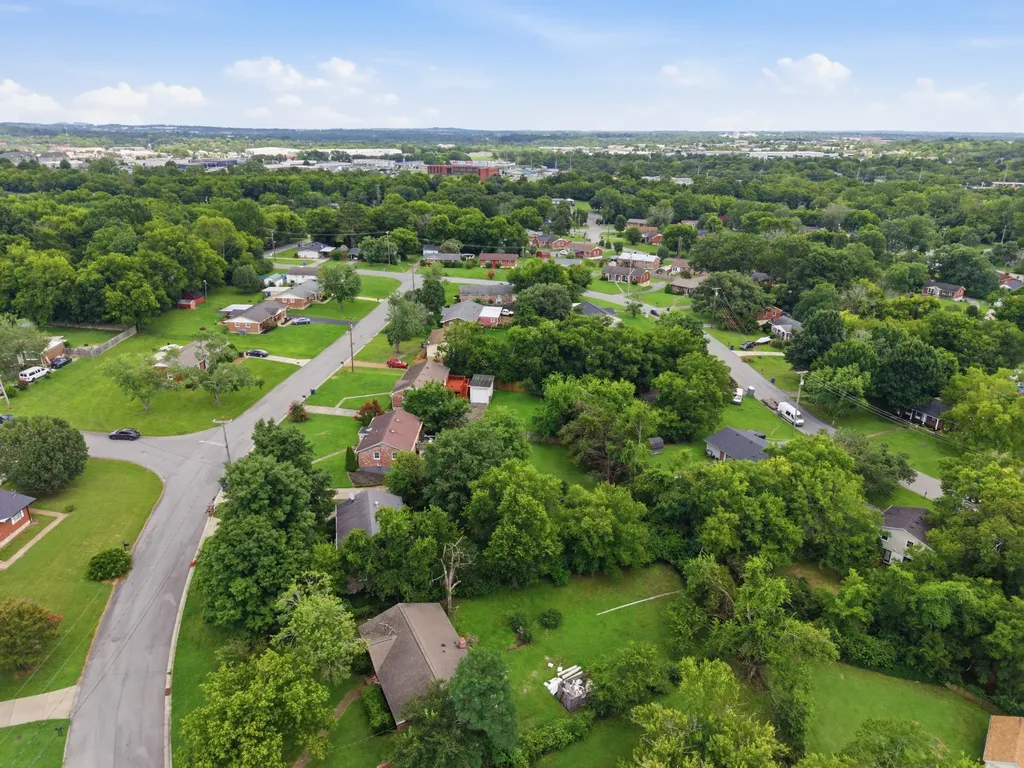 210 Friendship Drive Goodlettsville TN 37072