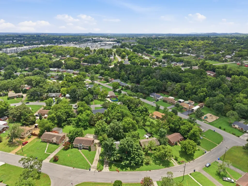 210 Friendship Drive Goodlettsville TN 37072