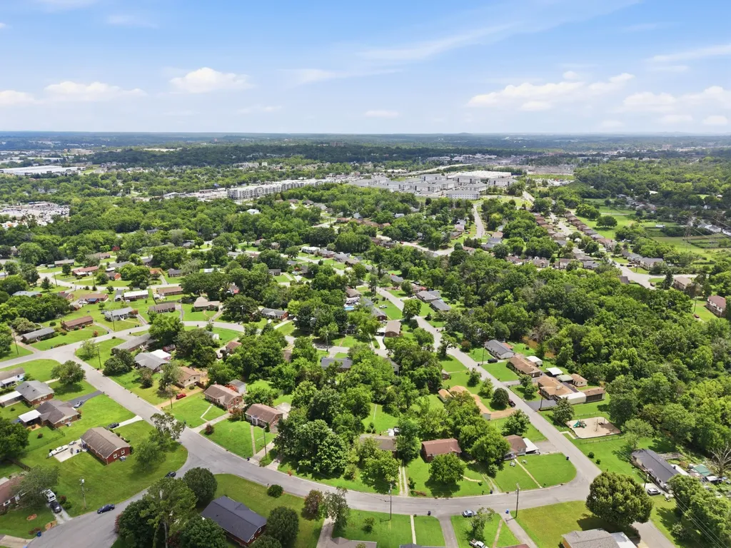 210 Friendship Drive Goodlettsville TN 37072