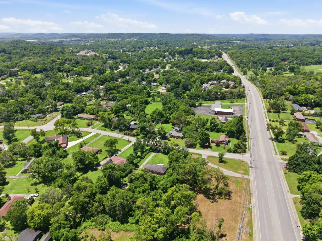 103 Port Drive Madison TN 37115