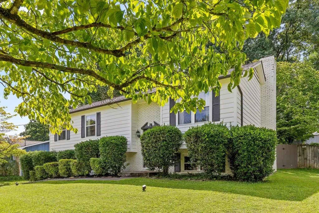 5974 Westmere Drive Knoxville TN 37909