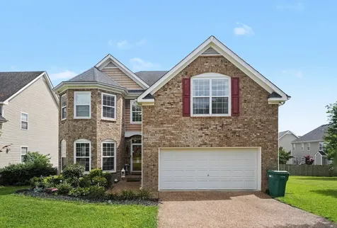 1324 Saybrook Crossing Thompsons Station TN 37179