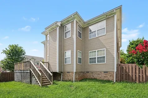 1324 Saybrook Crossing Thompsons Station TN 37179