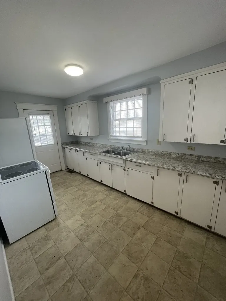 438 Battle Avenue Murfreesboro TN 37129