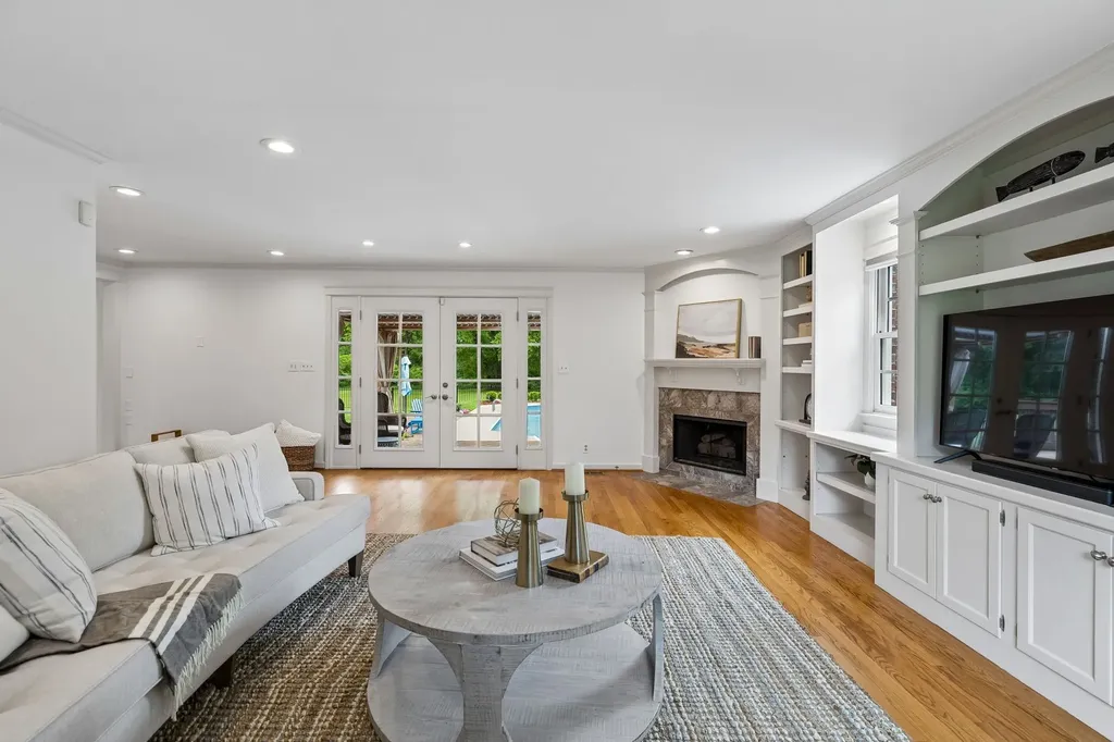 4000 Crestridge Drive Nashville TN 37204