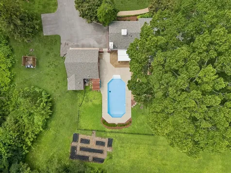 4000 Crestridge Drive Nashville TN 37204