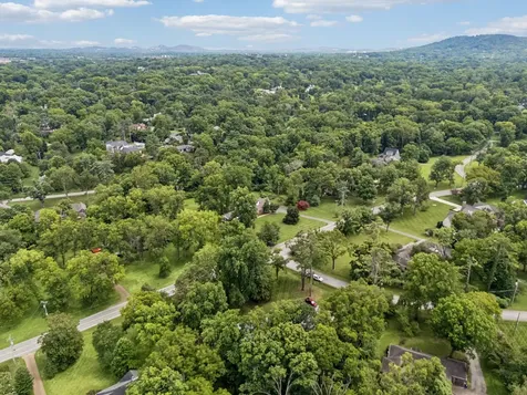 4000 Crestridge Drive Nashville TN 37204