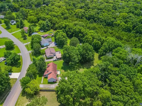 2031 Sugartree Drive Murfreesboro TN 37129