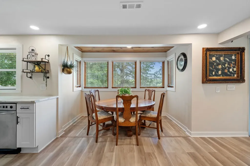 102 Oak Park Winchester TN 37398