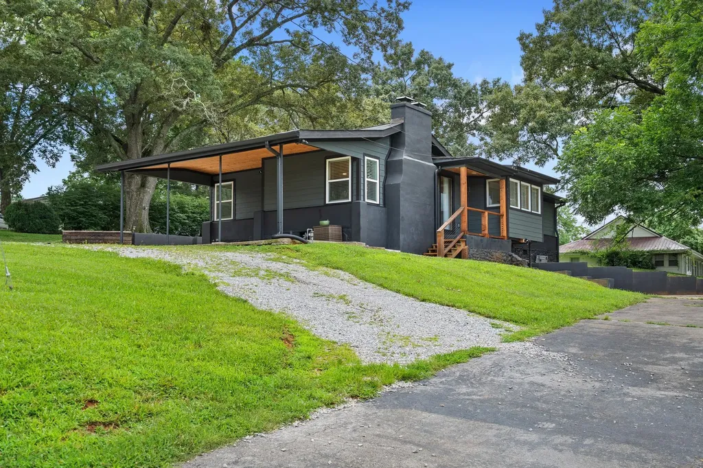 102 Oak Park Winchester TN 37398