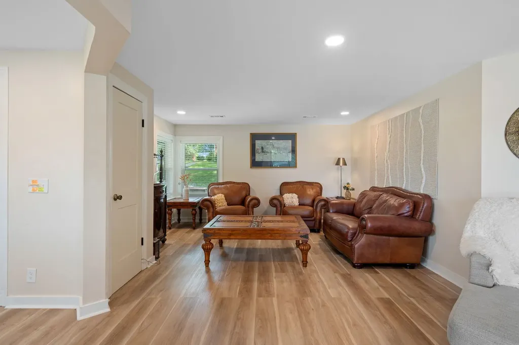 102 Oak Park Winchester TN 37398