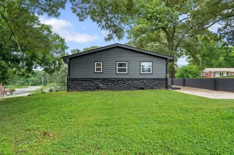 102 Oak Park Winchester TN 37398
