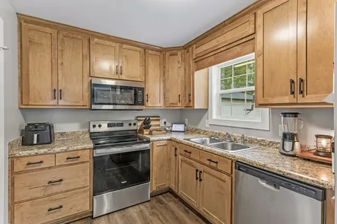 3135 Oak Grove Road Goodspring TN 38460