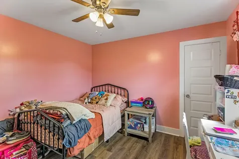 3135 Oak Grove Road Goodspring TN 38460