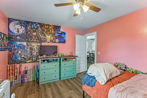 3135 Oak Grove Road Goodspring TN 38460