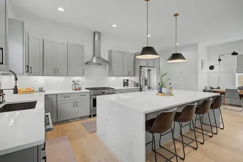 4203 Murray Place Nashville TN 37216