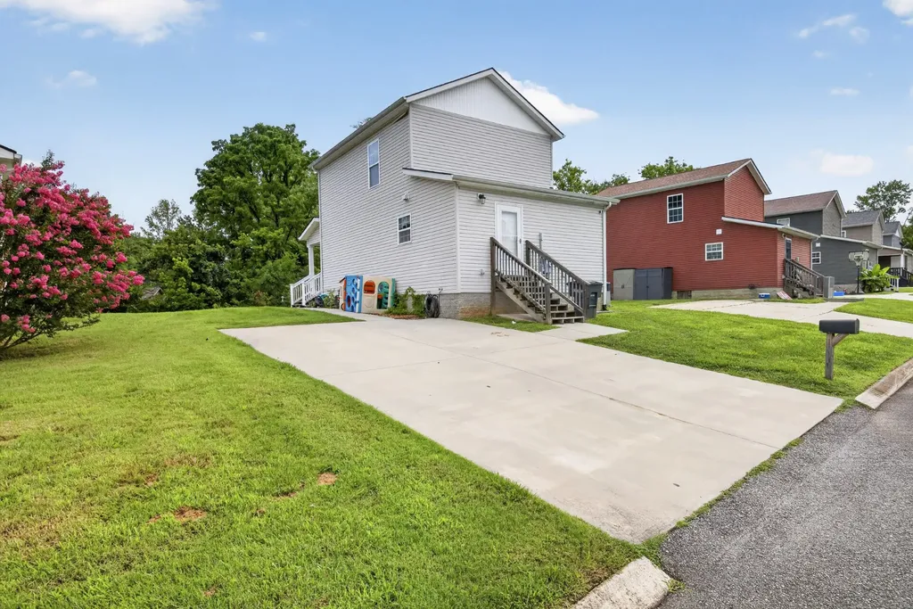 658 West End Street Cookeville TN 38501