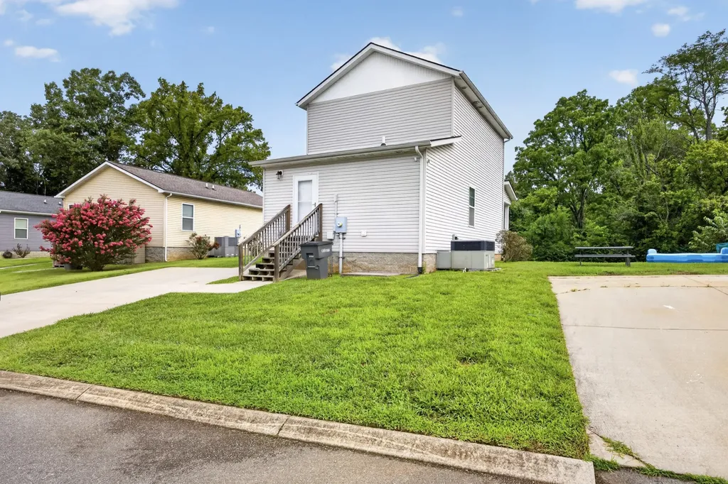 658 West End Street Cookeville TN 38501